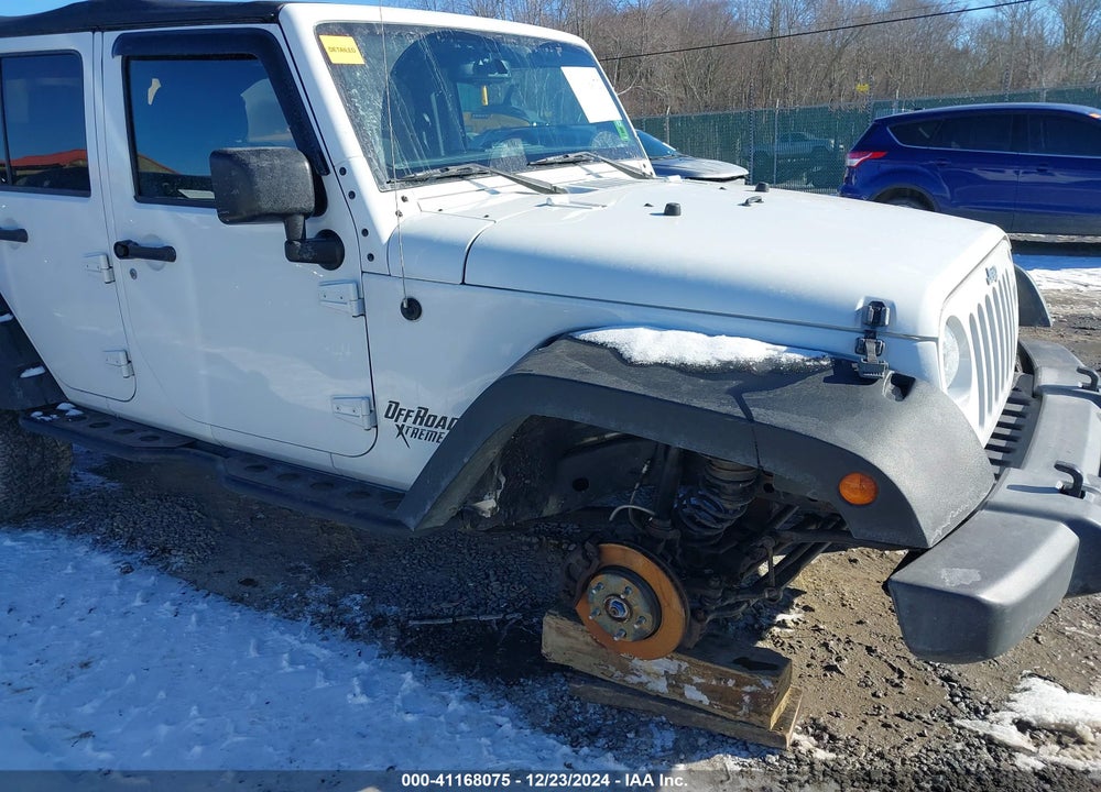 2016 JEEP WRANGLER UNLIMITED VIN: 1C4HJWDG4GL105739