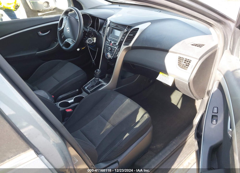 2017 HYUNDAI ELANTRA GT VIN: KMHD35LH7HU379263