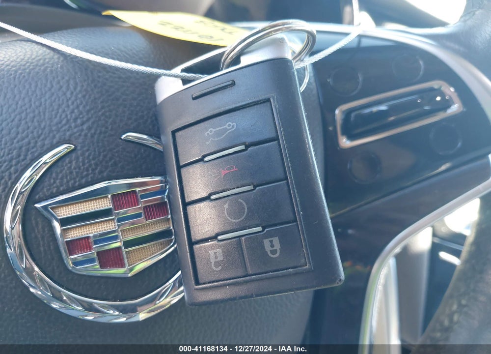 2013 CADILLAC XTS VIN: 2G61P5S30D9121226