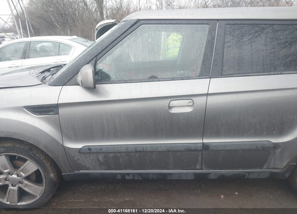 2010 KIA SOUL SPORT VIN: KNDJT2A26A7102399