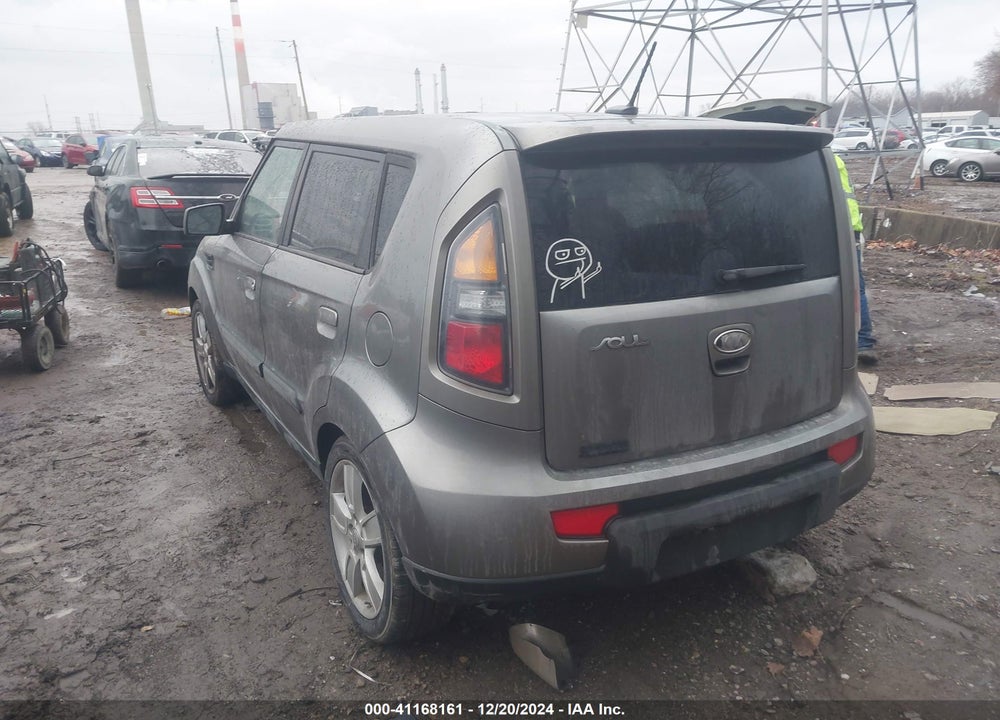 2010 KIA SOUL SPORT VIN: KNDJT2A26A7102399