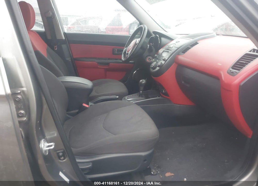 2010 KIA SOUL SPORT VIN: KNDJT2A26A7102399