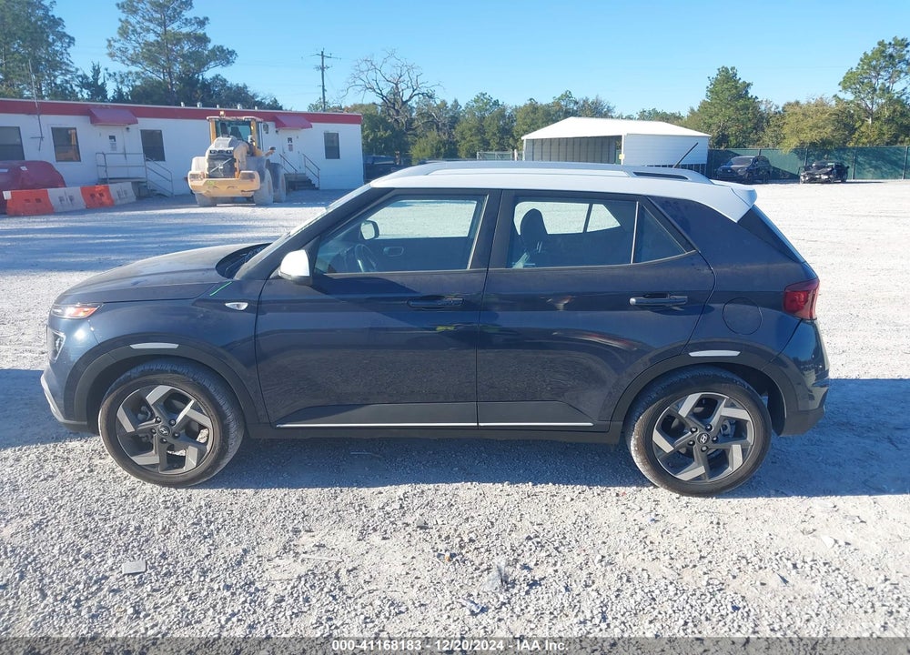 2024 HYUNDAI VENUE LIMITED VIN: KMHRC8A39RU307111