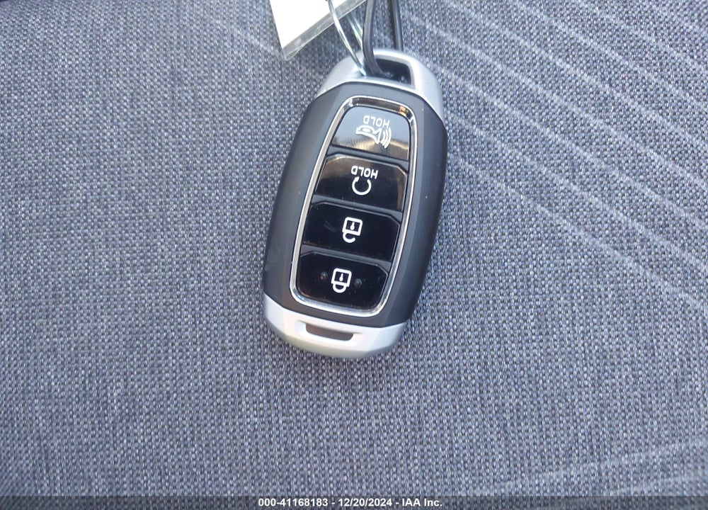 2024 HYUNDAI VENUE LIMITED VIN: KMHRC8A39RU307111
