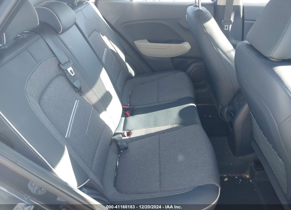 2024 HYUNDAI VENUE LIMITED VIN: KMHRC8A39RU307111