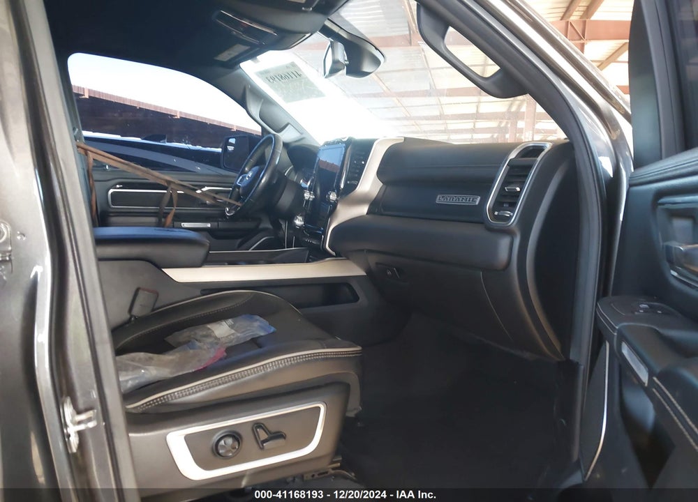 2019 RAM 1500 LAIE  4X2 5'7 BOX VIN: 1C6RREJT2KN771639