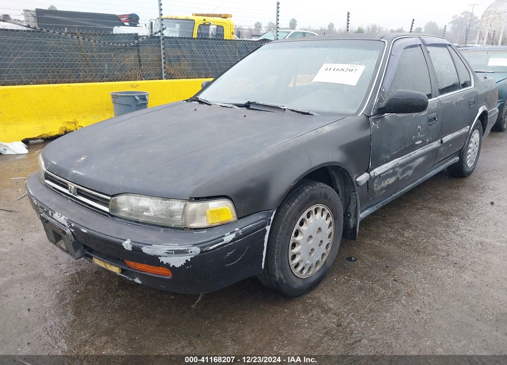 1993 HONDA ACCORD LX VIN: JHMCB7651PC049864