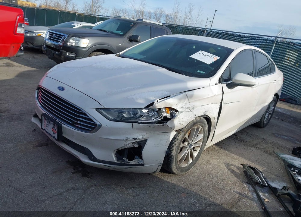 2020 FORD FUSION VIN: 3FA6P0HD9LR162345