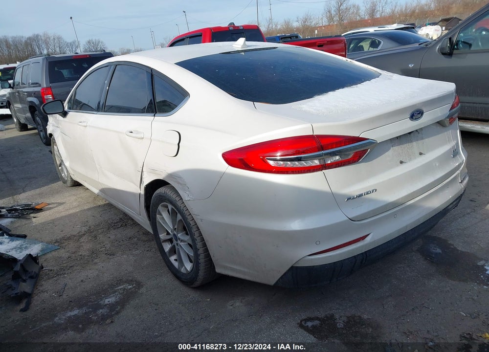2020 FORD FUSION VIN: 3FA6P0HD9LR162345