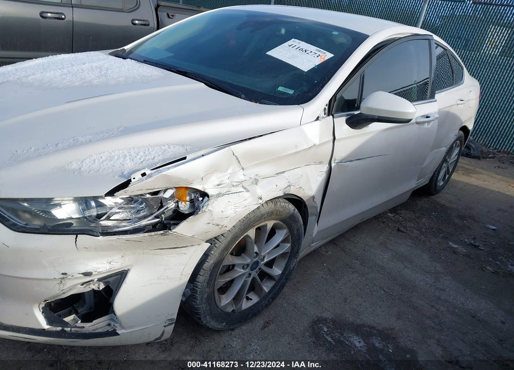 2020 FORD FUSION VIN: 3FA6P0HD9LR162345