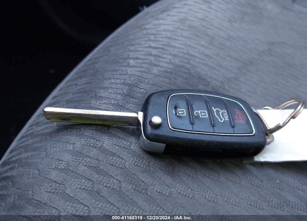 2014 HYUNDAI SANTA FE SPORT 2.4L VIN: 5XYZT3LB6EG193043