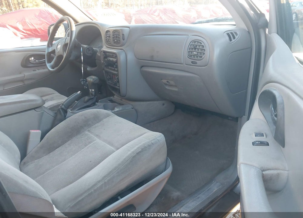 2006 CHEVROLET TRAILBLAZER LS VIN: 1GNDS13S062184469