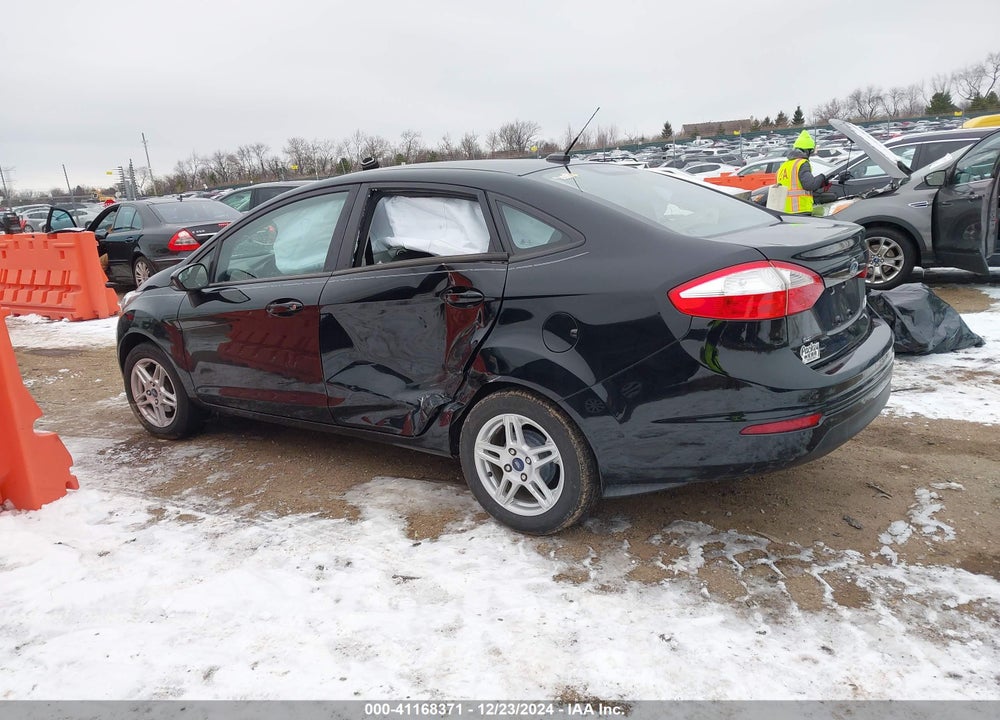 2017 FORD FIESTA VIN: 3FADP4BJ8HM103580
