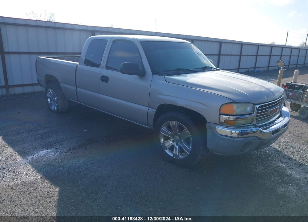 2000 CHEVROLET SILVERADO 1500 LS VIN: 1GCEC14V8YZ369429