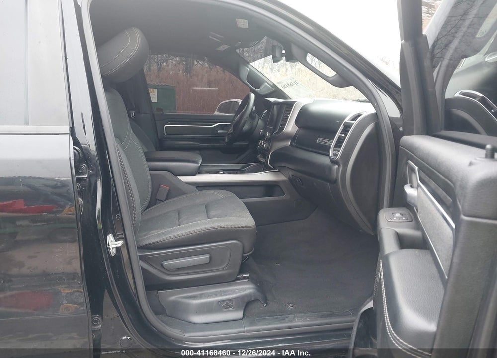 2019 RAM 1500 BIG HORN/LONE STAR 4X4 6'4 BOX VIN: 1C6SRFBT5KN648360