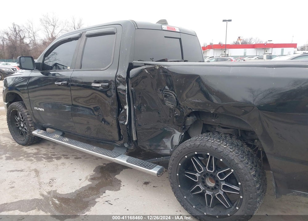 2019 RAM 1500 BIG HORN/LONE STAR 4X4 6'4 BOX VIN: 1C6SRFBT5KN648360