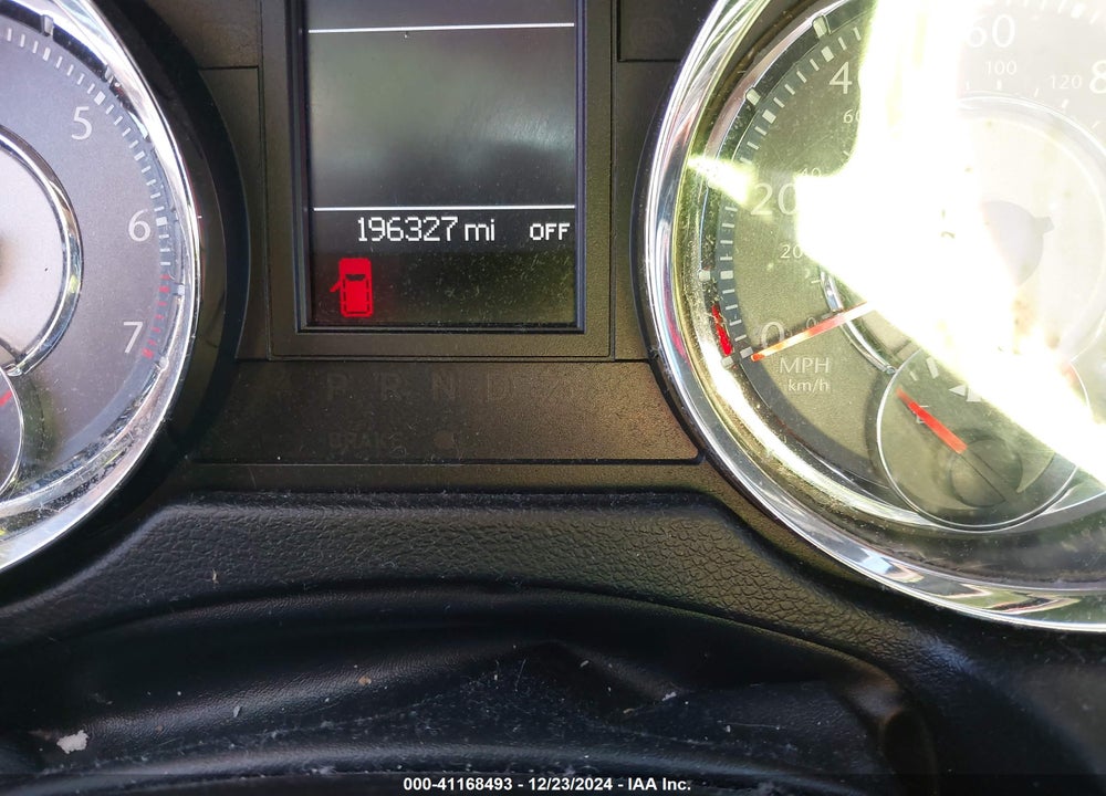 2015 CHRYSLER TOWN & COUNTRY TOURING VIN: 2C4RC1BG2FR739688