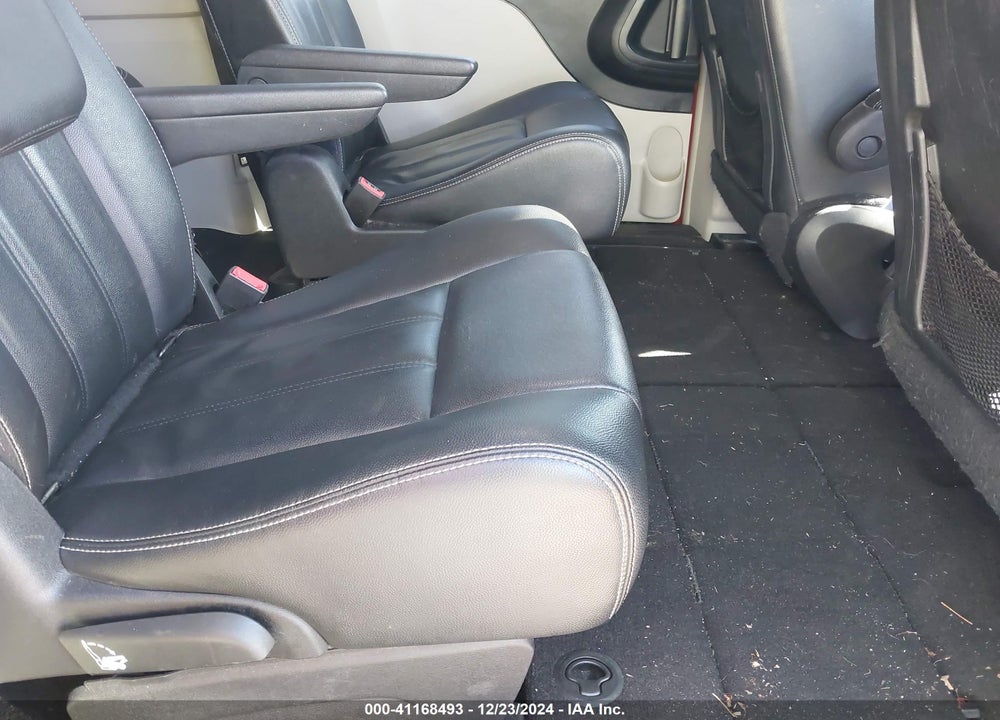 2015 CHRYSLER TOWN & COUNTRY TOURING VIN: 2C4RC1BG2FR739688