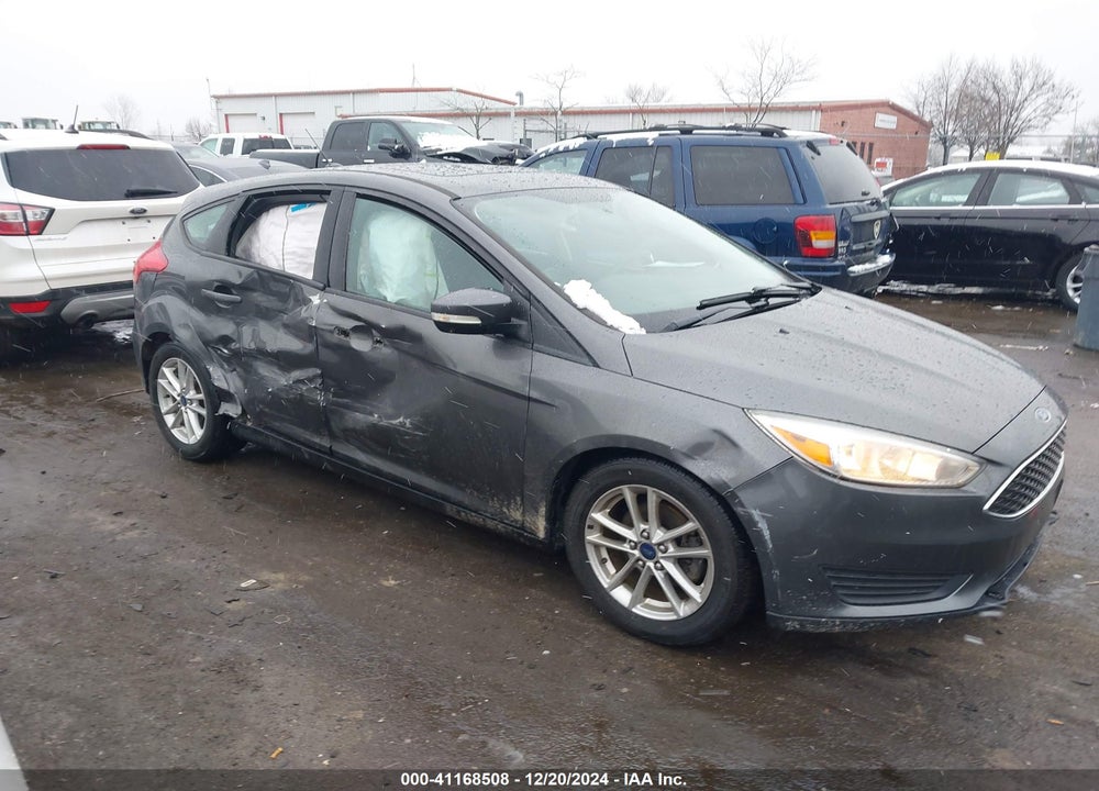 2016 FORD FOCUS SE VIN: 1FADP3K2XGL217633