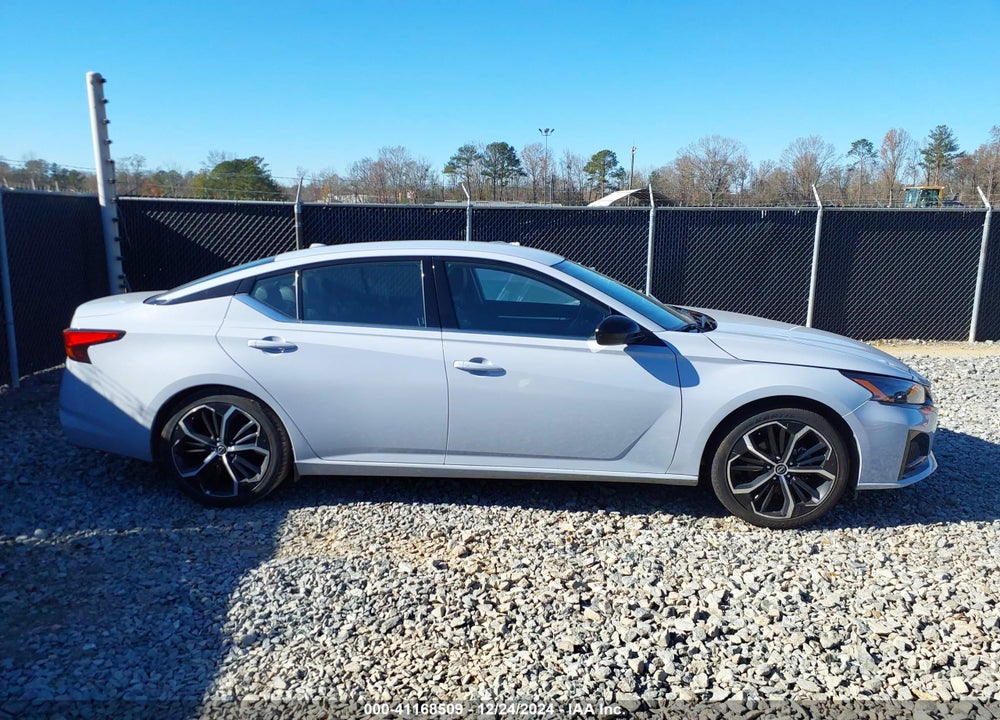 2023 NISSAN ALTIMA SR FWD VIN: 1N4BL4CV5PN341380