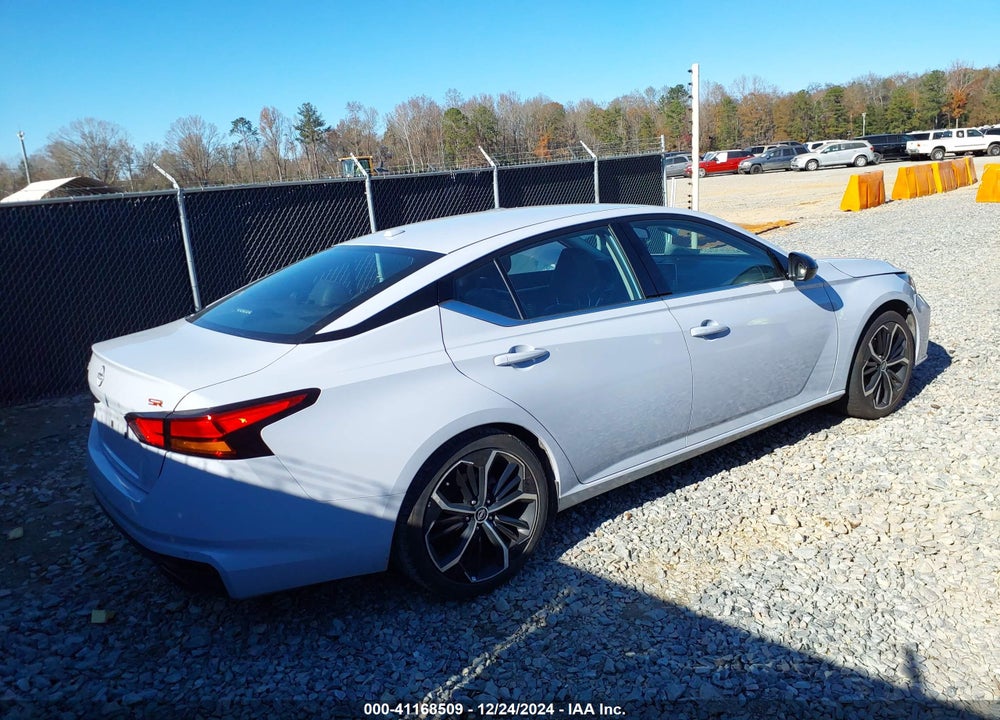 2023 NISSAN ALTIMA SR FWD VIN: 1N4BL4CV5PN341380