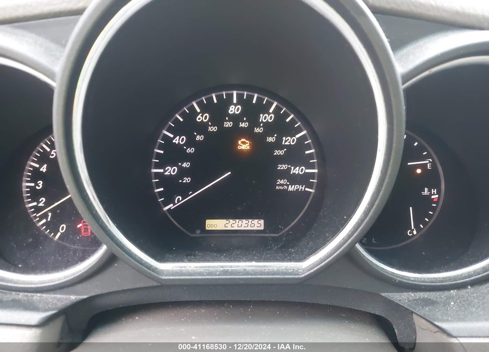 2005 LEXUS RX 330 VIN: 2T2HA31U35C047809