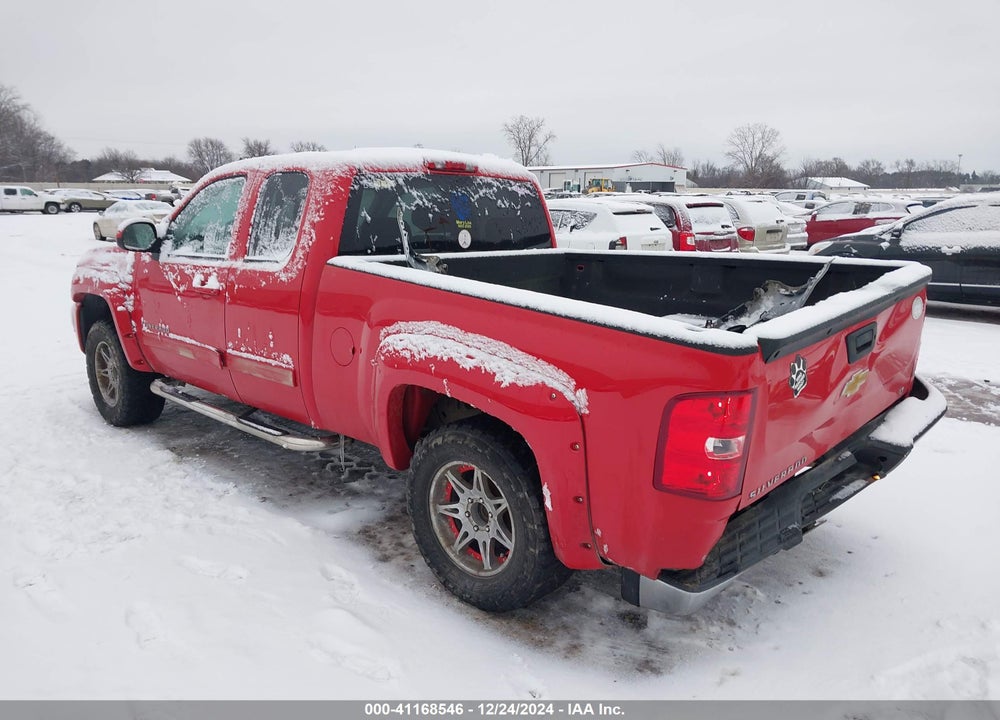 2013 CHEVROLET SILVERADO 1500 VIN: 1GCRKSE7XDZ370571