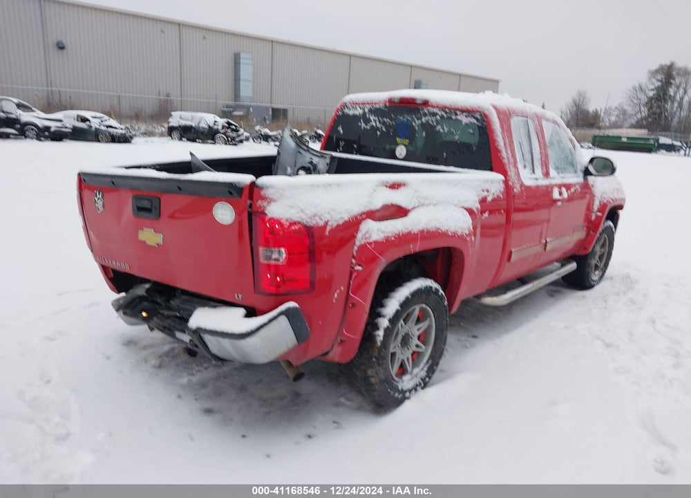 2013 CHEVROLET SILVERADO 1500 VIN: 1GCRKSE7XDZ370571