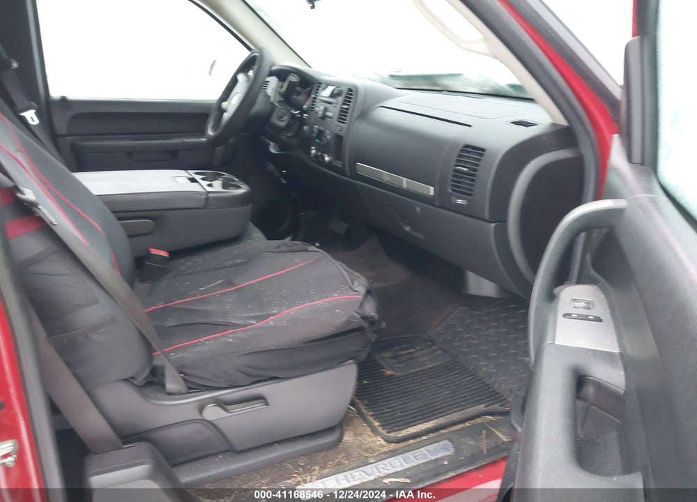 2013 CHEVROLET SILVERADO 1500 VIN: 1GCRKSE7XDZ370571