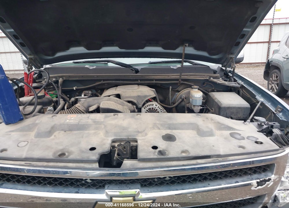 2011 CHEVROLET SILVERADO VIN: 1GCRCSE08BZ440582