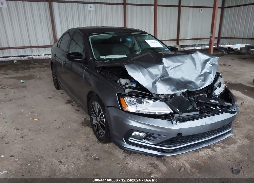 2018 VOLKSWAGEN JETTA 1.4T SE/1.4T WOLFSBURG EDITION VIN: 3VWDB7AJ1JM204992