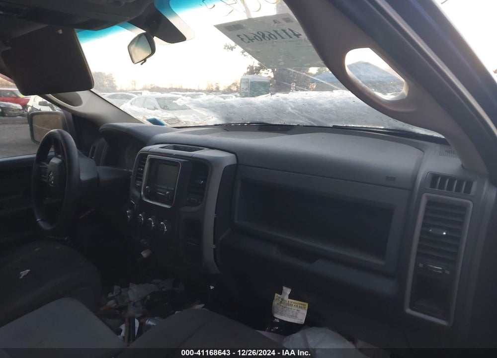 2017 RAM 1500 VIN: 1C6RR7KT1HS517490