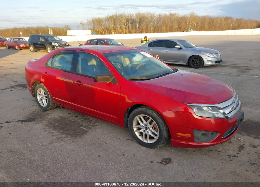 2010 FORD FUSION S VIN: 3FAHP0GAXAR199546