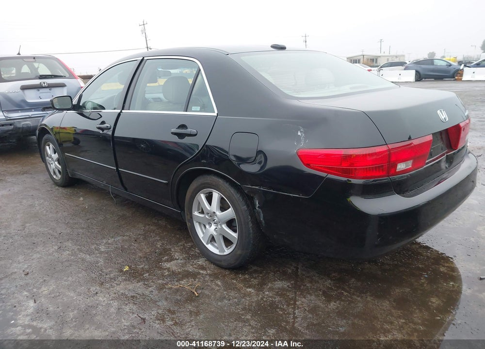 2005 HONDA ACCORD 3.0 EX VIN: 1HGCM66515A052702
