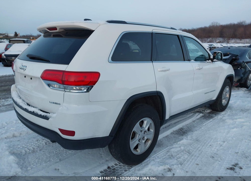2015 JEEP GRAND CHEROKEE LAREDO VIN: 1C4RJFAG6FC131038