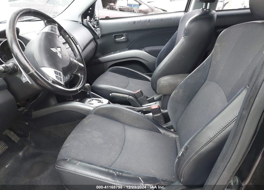 2011 MITSUBISHI OUTLANDER VIN: JA4JT3AW2BU042496