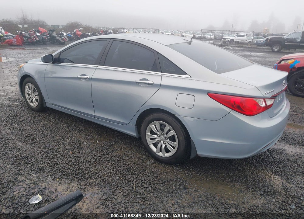 2011 HYUNDAI SONATA VIN: 5NPEB4AC0BH139518