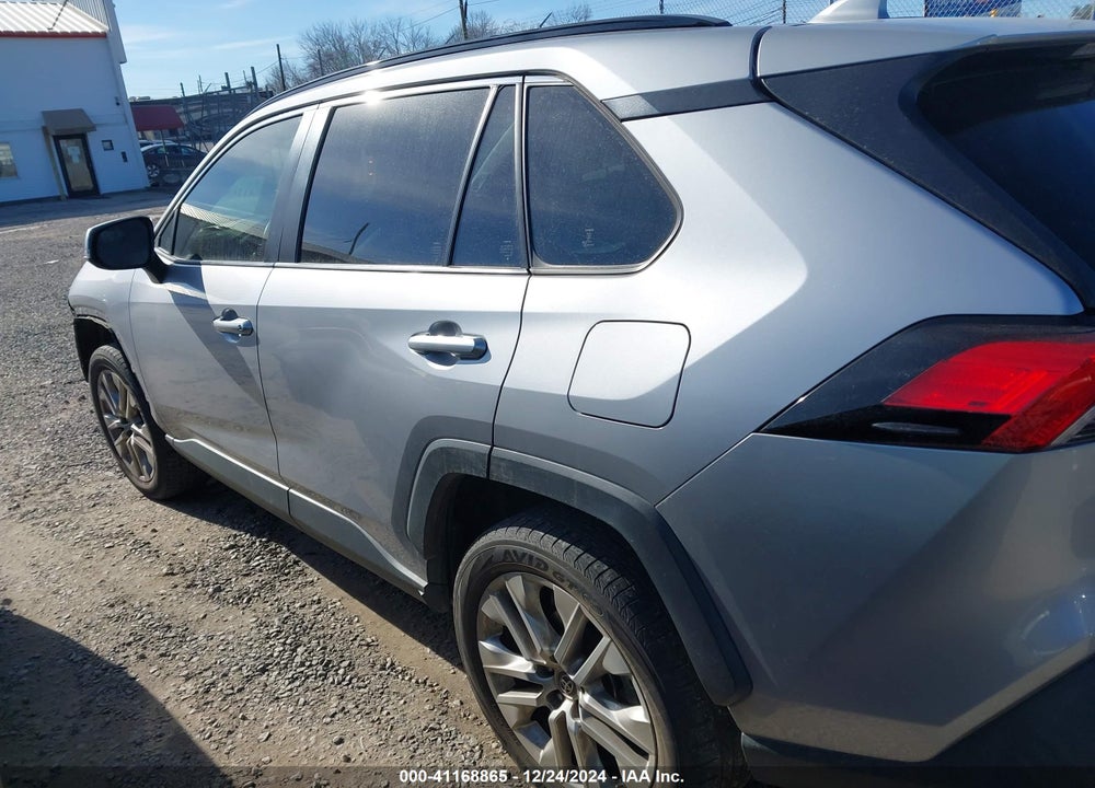 2019 TOYOTA RAV4 XLE PREMIUM VIN: JTMC1RFV1KD029603