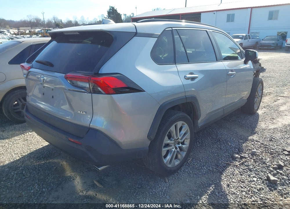 2019 TOYOTA RAV4 XLE PREMIUM VIN: JTMC1RFV1KD029603