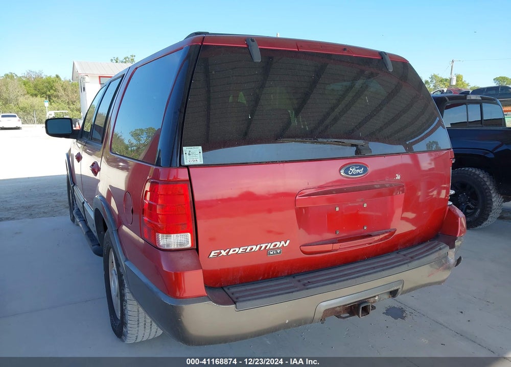 2004 FORD EXPEDITION NBX/XLT VIN: 1FMPU16L24LB82830