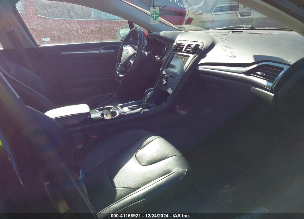 2015 FORD FUSION HYBRID TITANIUM VIN: 3FA6P0RU8FR124365