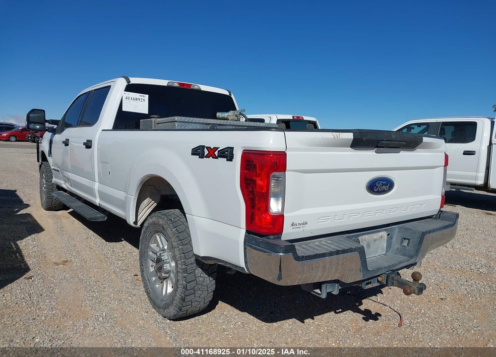2017 FORD F-250 XLT VIN: 1FT7W2BT0HEF47851