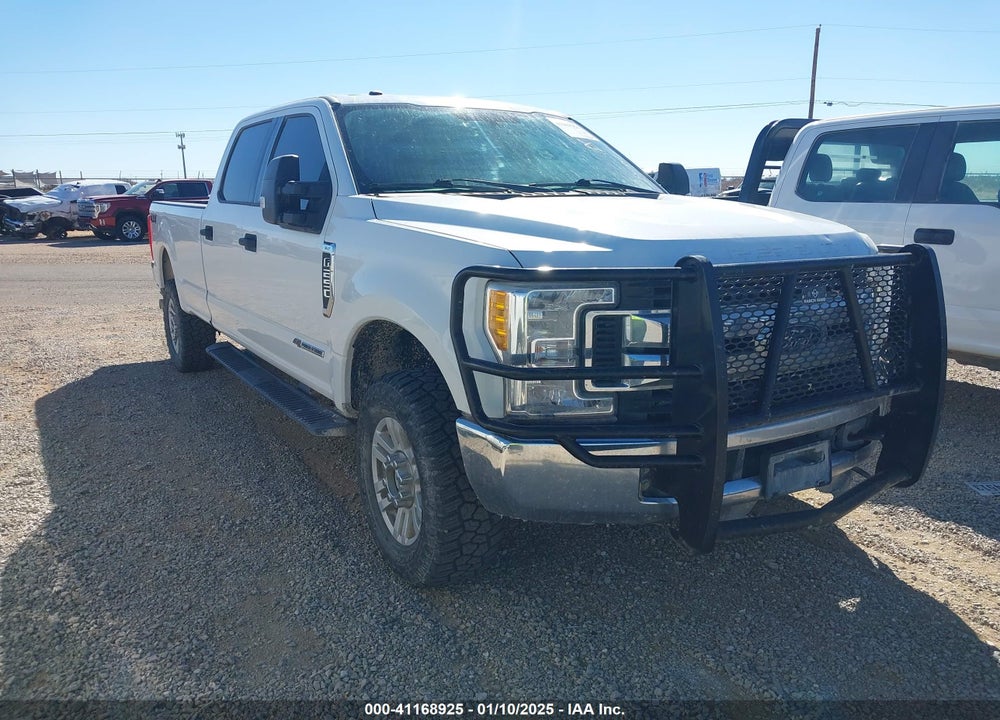 2017 FORD F-250 XLT VIN: 1FT7W2BT0HEF47851