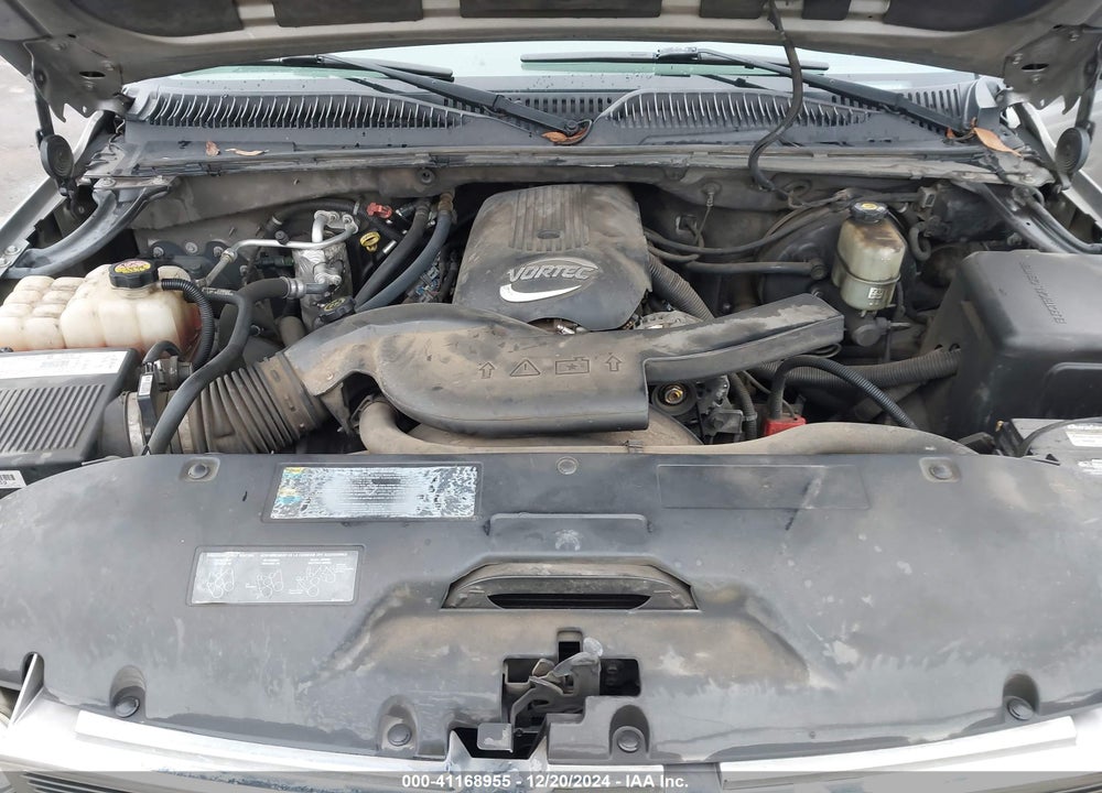 2002 CHEVROLET TAHOE LS VIN: 1GNEK13T12J237712