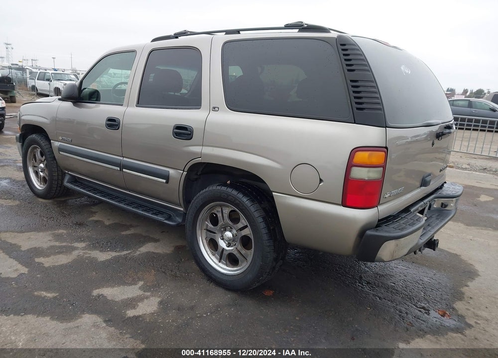 2002 CHEVROLET TAHOE LS VIN: 1GNEK13T12J237712