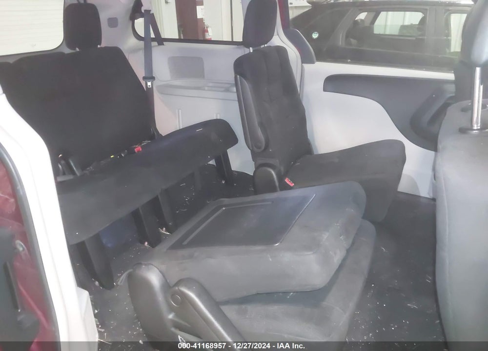 2012 CHRYSLER TOWN & COUNTRY TOURING VIN: 2C4RC1BG2CR106328