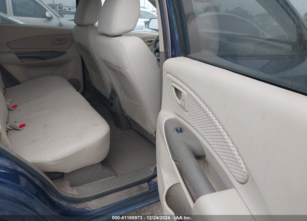 2009 HYUNDAI TUCSON GLS VIN: KM8JM12B89U988174