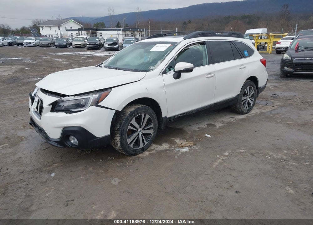 2018 SUBARU OUTBACK 2.5I LIMITED VIN: 4S4BSANC4J3356569