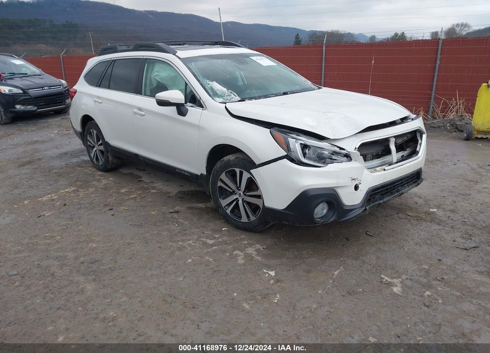 2018 SUBARU OUTBACK 2.5I LIMITED VIN: 4S4BSANC4J3356569