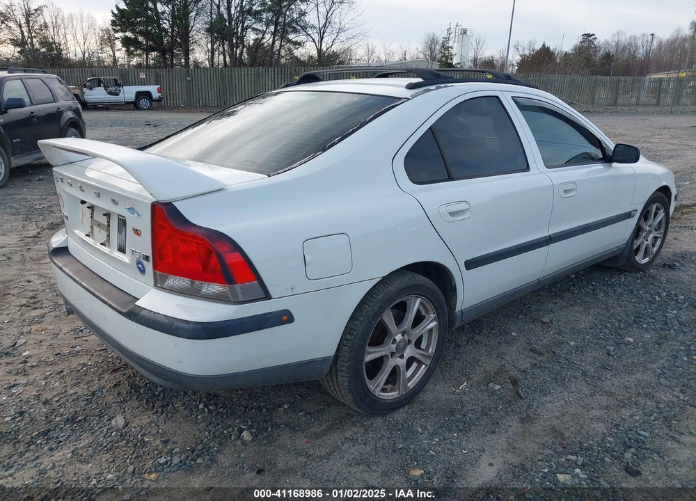 2004 VOLVO S60 2.5T VIN: YV1RS59VX42393832